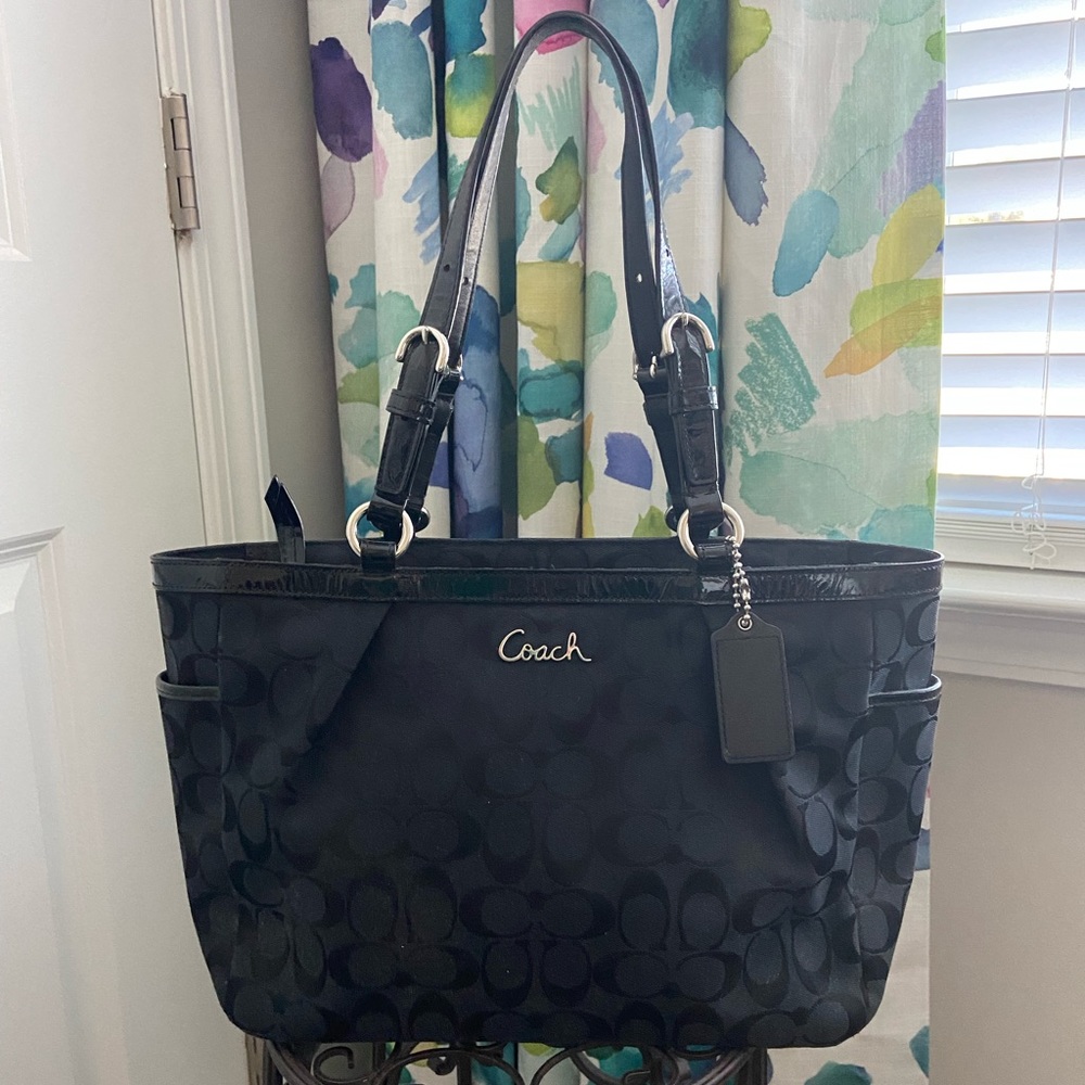 COACH Monogram Shoulder Bag / Purse